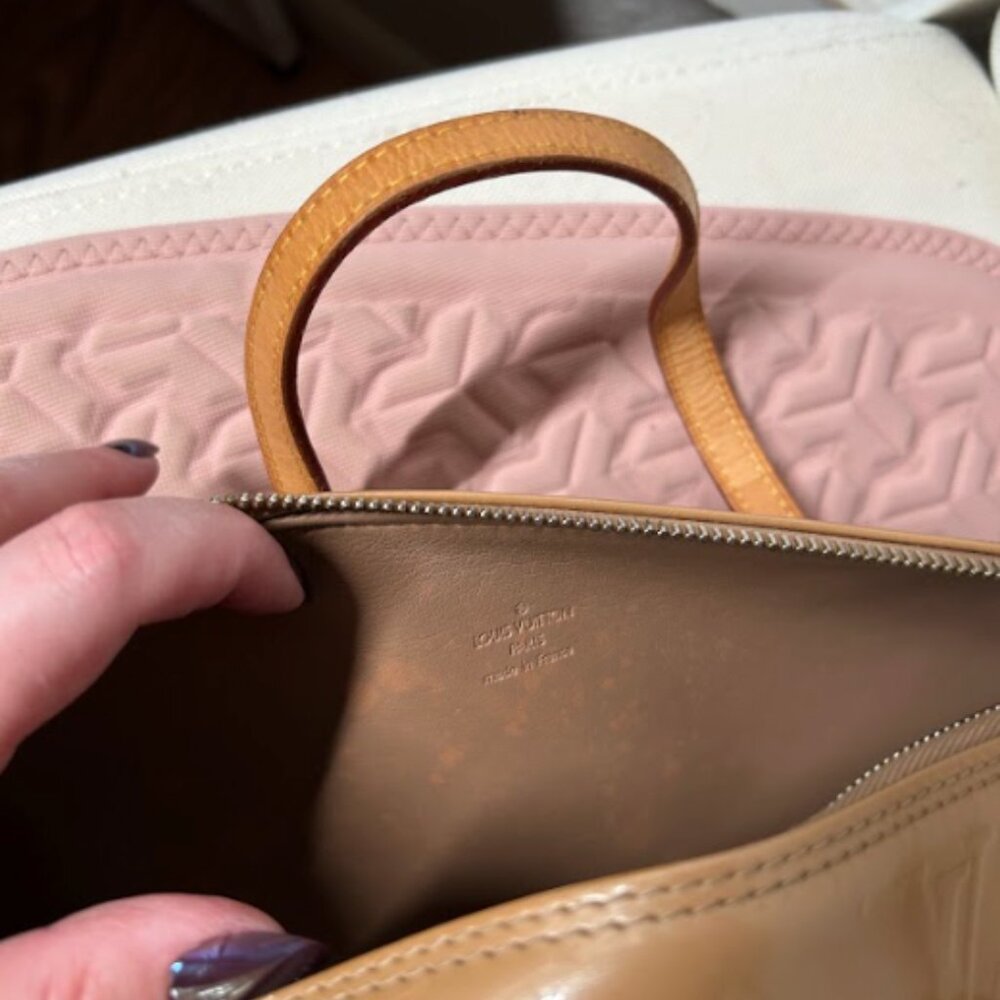 Vintage LV AUTH Bedford Handbag Beige Vernis - Picture 14 of 14